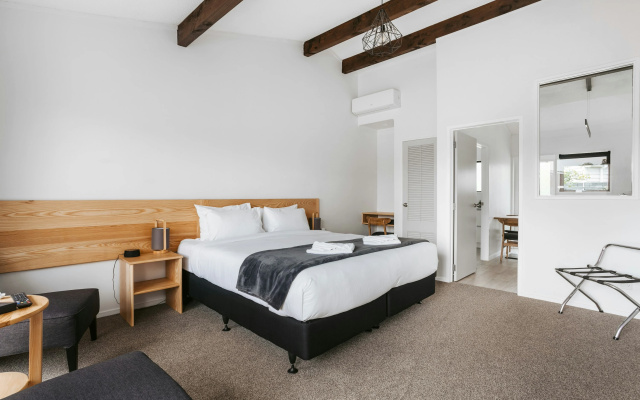 Cobblestone Court Motel – Wenzel Motels – Guest Rooms – Tauranga