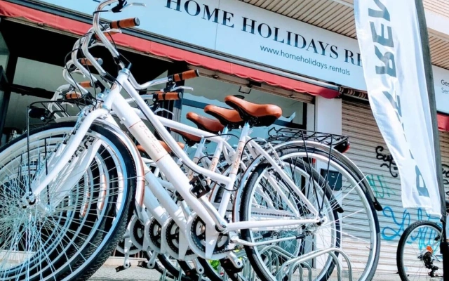 HomeHolidaysRentals Aube - Costa Barcelona