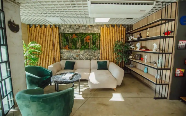 Lovely Studio in Batumi With Rooftop in Building