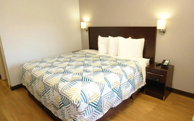 Motel 6 Hattiesburg, MS