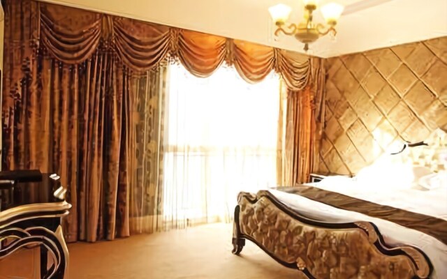 Home Inn Huaxuan Select Hotel (Jiaxing Wanda Plaza Branch)