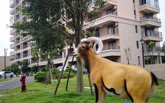 Jade Bay Yoga Resort Hotel