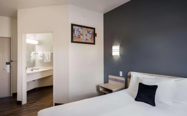 Red Lion Inn and Suites Butte