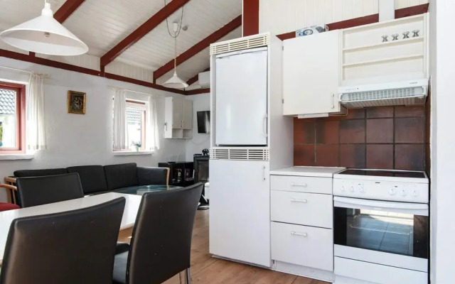 4 Person Holiday Home in Hemmet