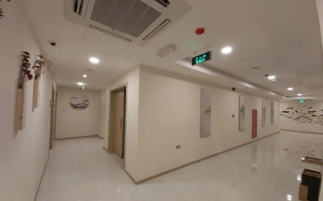 Season Inn Hotel