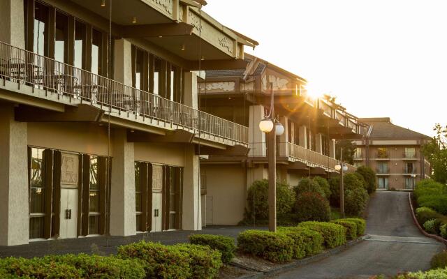 Holiday Inn Portland - Columbia Riverfront, an IHG hotel