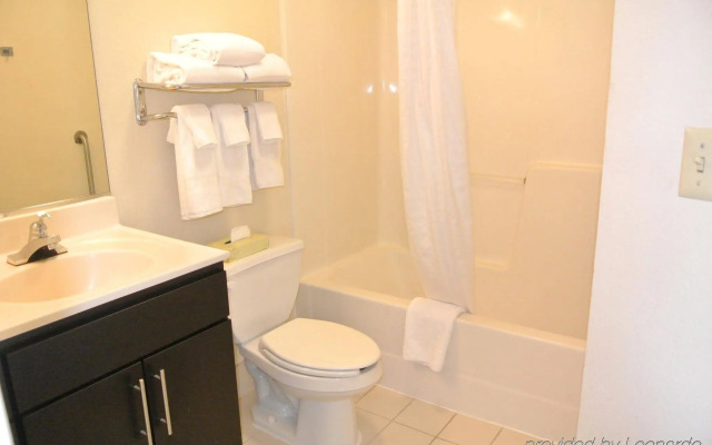 Candlewood Suites Washington-Fairfax by IHG