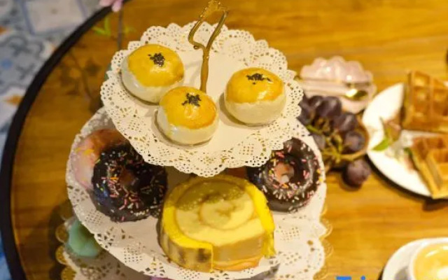 Xicen Summer House on Mogan Mountain