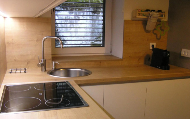 2LKT studio apartman