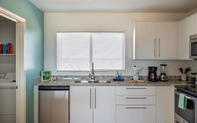 Amazing Luxury Ocean View Condo