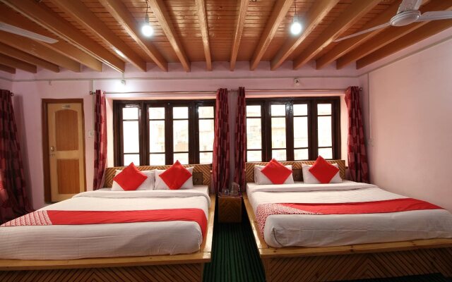 Shawl Gh By OYO Rooms