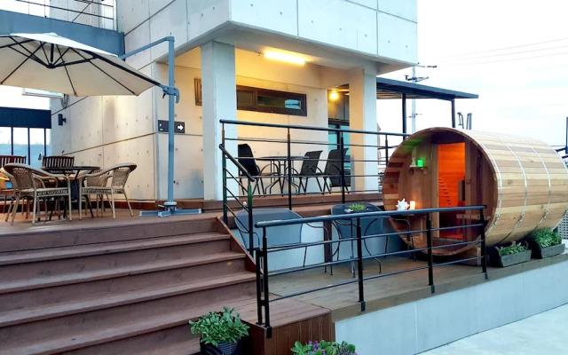 THEMARINE poolvilla&spa