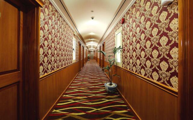 Jonrad Hotel