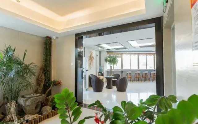 Shangdao Hotel (Quanzhou Luojiang District Strait Sports Center)