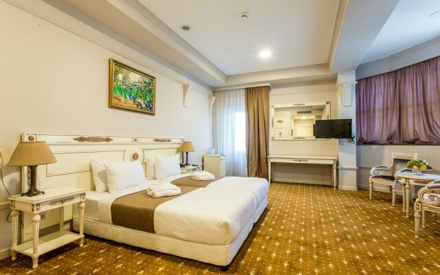 Golden Mir Hotel & Spa