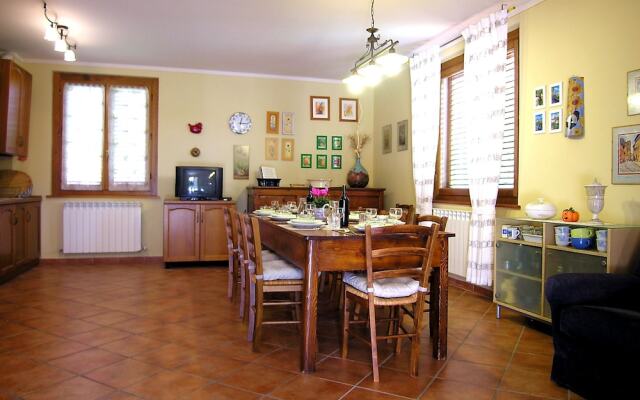 Villino Blu Private Villa on the Chianti Hils 10 Plus 2 pax
