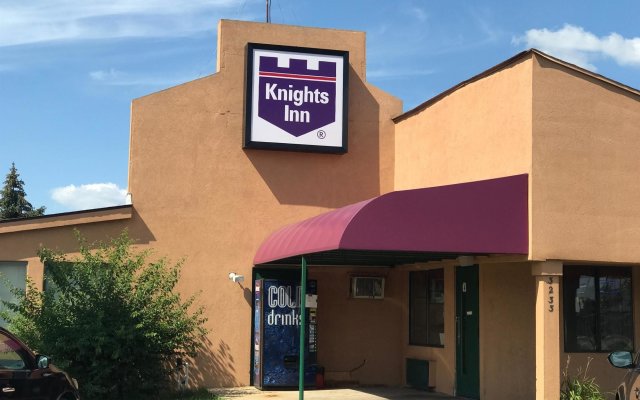 Knights Inn South Bend
