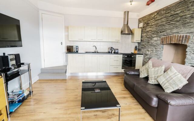 Min y Mor 1, Aberdovey