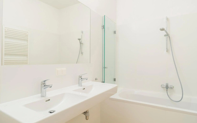 De Luxe Suite Staatsoper by ichbucheAT