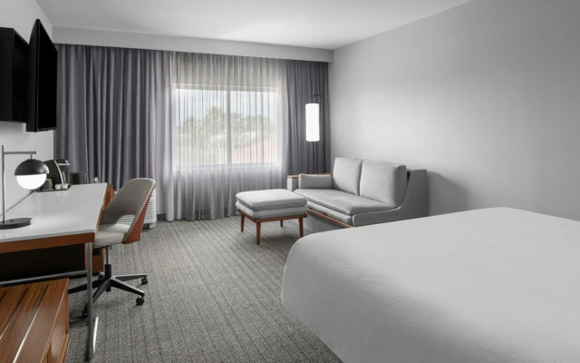 Courtyard by Marriott Tampa Oldsmar