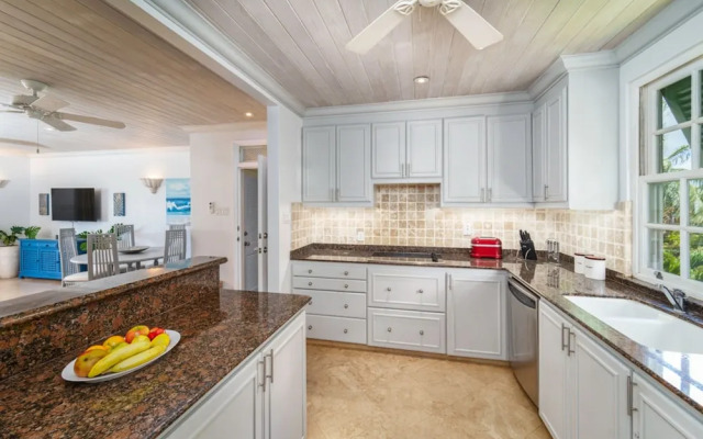 Beacon Hill 305 - The Penthouse by Blue Sky Luxury