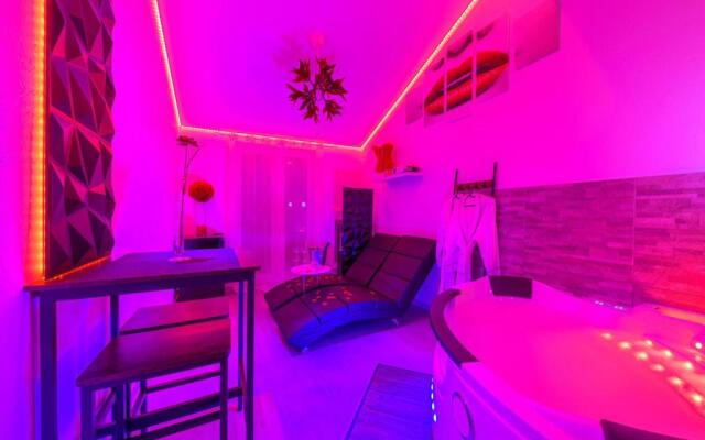 Love Room - Suite romantique avec spa privatif