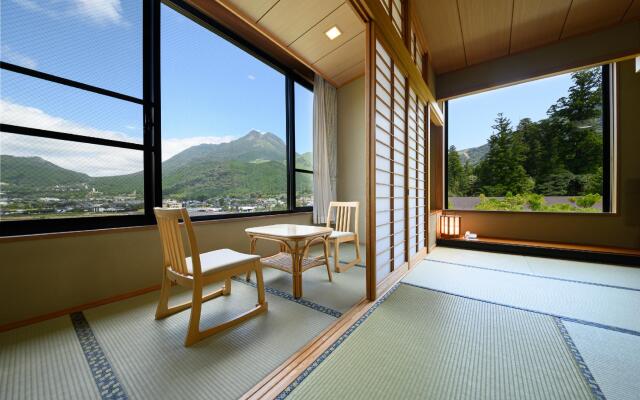 Yufuin Onsen Ryokan Mebaeso