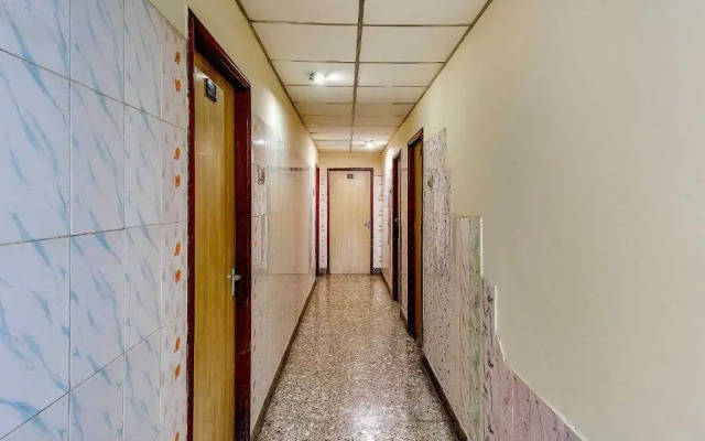SPOT ON 65711 Hotel New Aiswarya