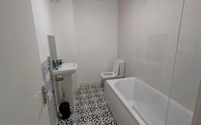 Broad Street, Wolverhampton - 2 Bedroom Apartment