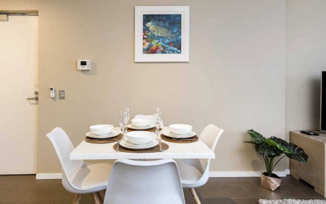 Darwin Waterfront Luxury Suites