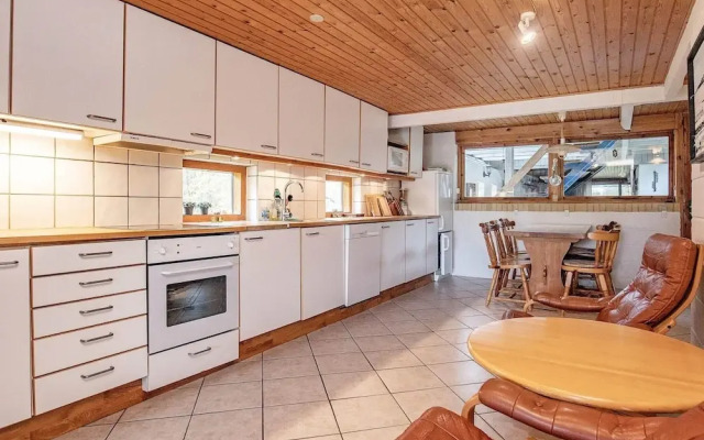 10 Person Holiday Home in Fur