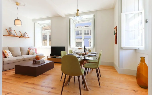 Downtown Santa Justa by Homing