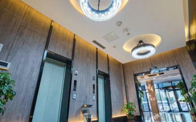 Wanlong Hotel (Hejian Reputation Building)