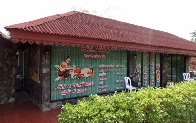 Two Tiger Resort & Spa