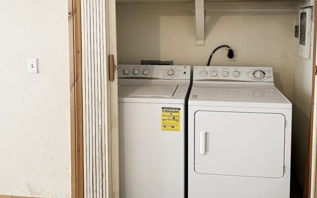 Coldstream Townhome 19