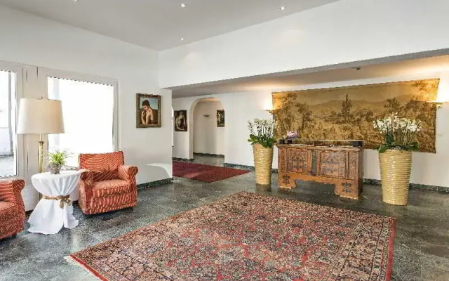 Quadratscha Hotel
