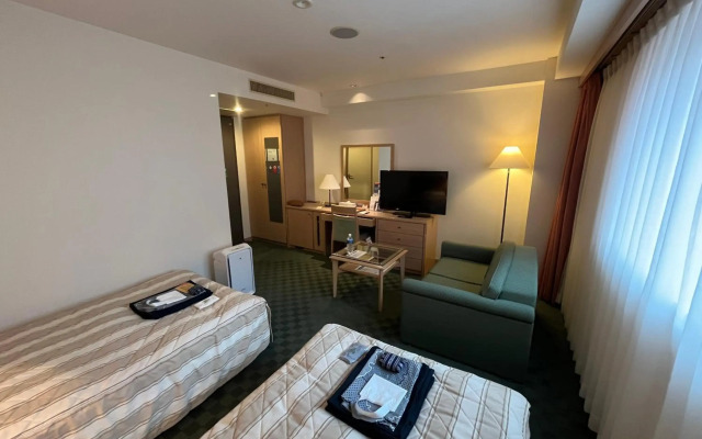 Jasmac Plaza Hotel