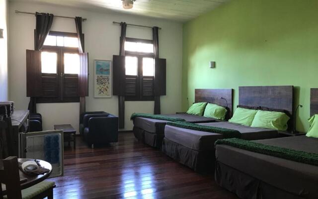 CasaJOMO Art, Food & Music B&B
