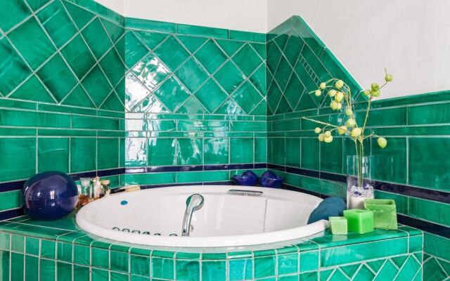 Luxury Trevi Apartment