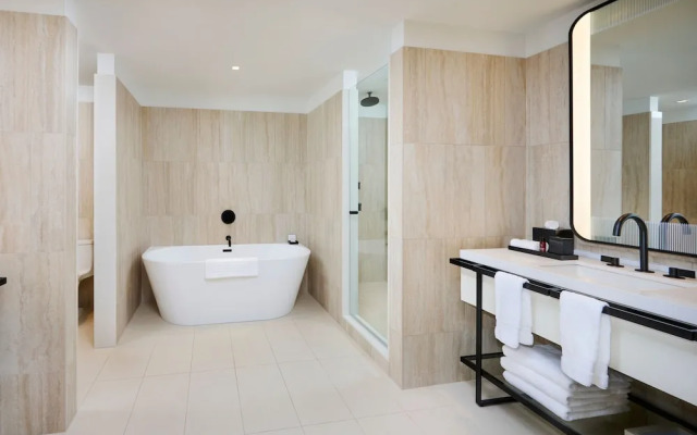 The Pearle Hotel & Spa, Autograph Collection