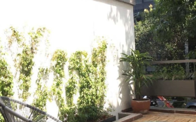 Unique Roma Town House by Mr.W