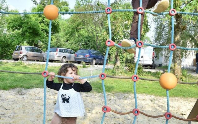 Camping Le Petit Lion - Gites