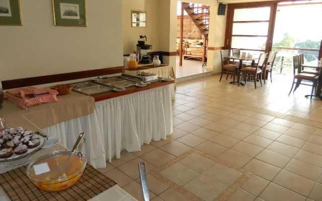Daphne Hotel