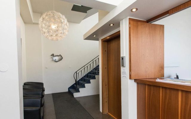 Atlantic Apartments and Rooms