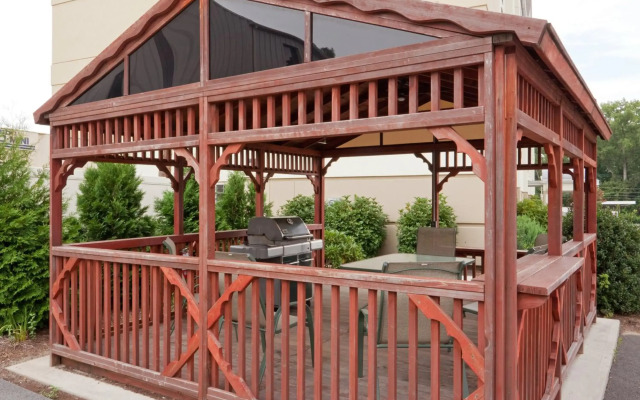 Candlewood Suites West Springfield by IHG