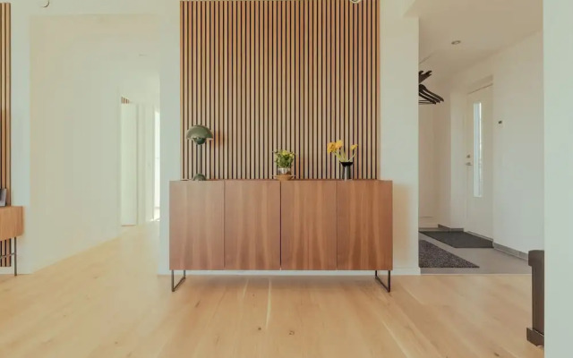 Experience Luxury Living With A Great View