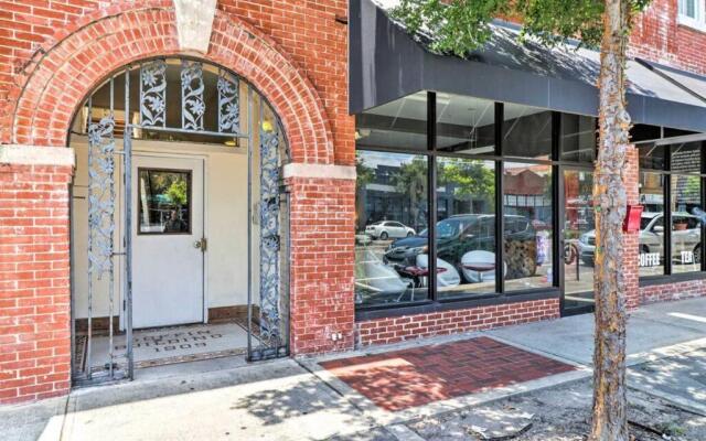 Sunny & bright - cute 1 BR apt in historic SPR