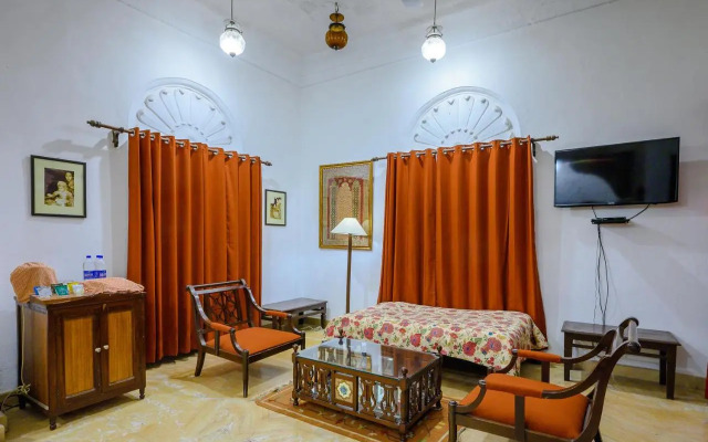 Neemrana'S - Deo Bagh