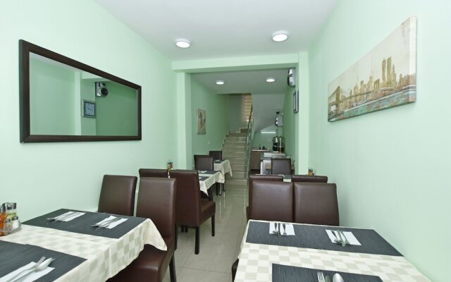 Apartment Tomba