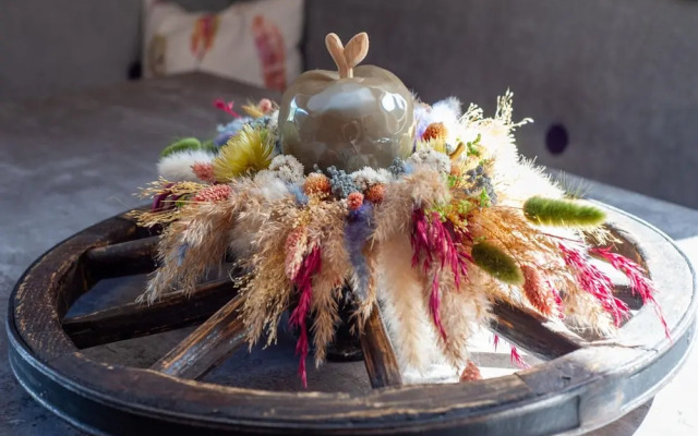 Spacious Apartment With Balcony